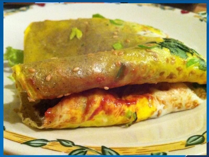 chī  v. eat xiǎo chī  小   吃   snacks